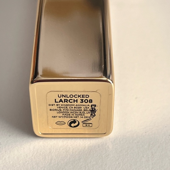 Hourglass UNLOCKED SATIN CRÈME LIPSTICK in Larch - Picture 12 of 12